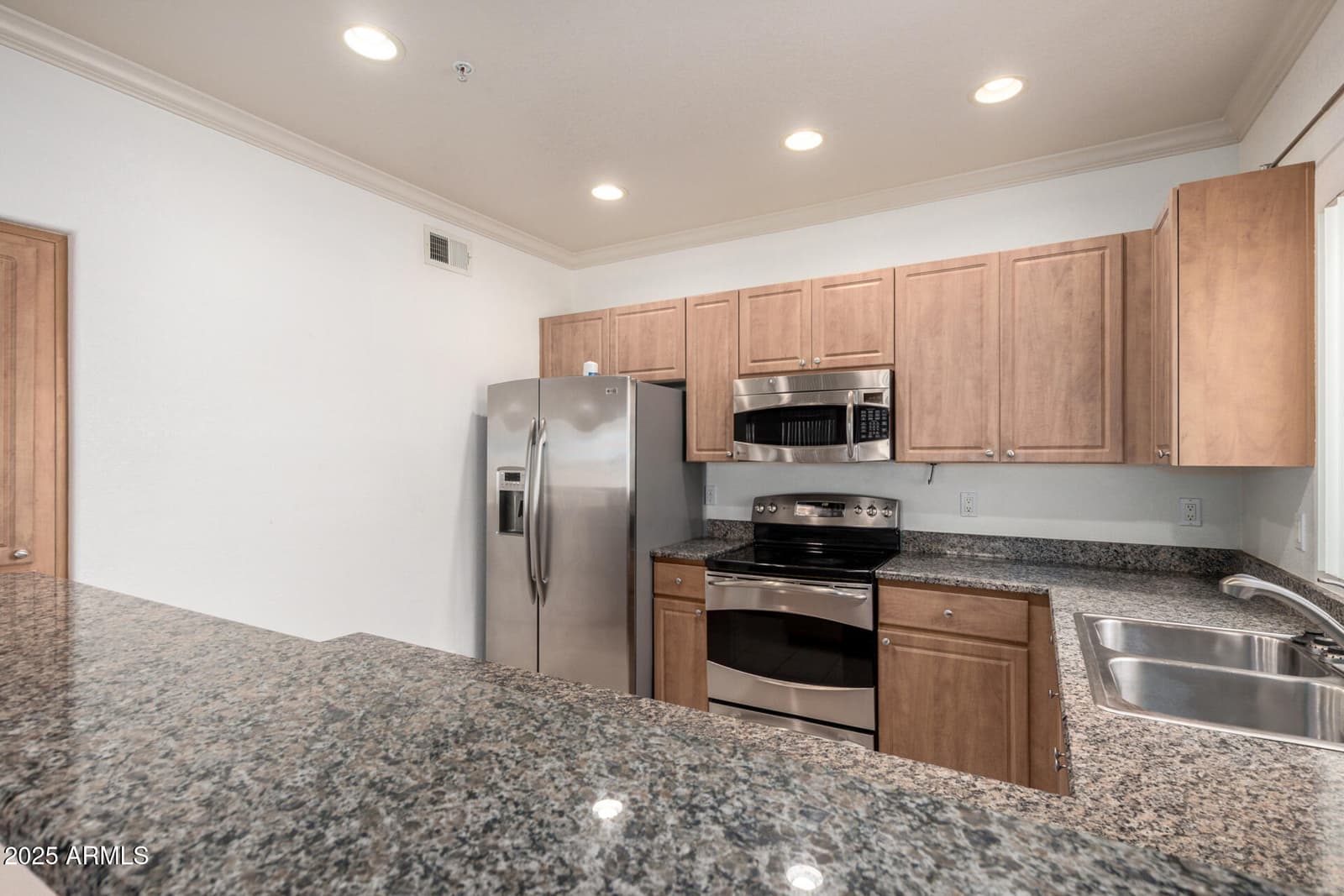 295 N Rural Road 160, Chandler, AZ 85226 — photo 14 of 38