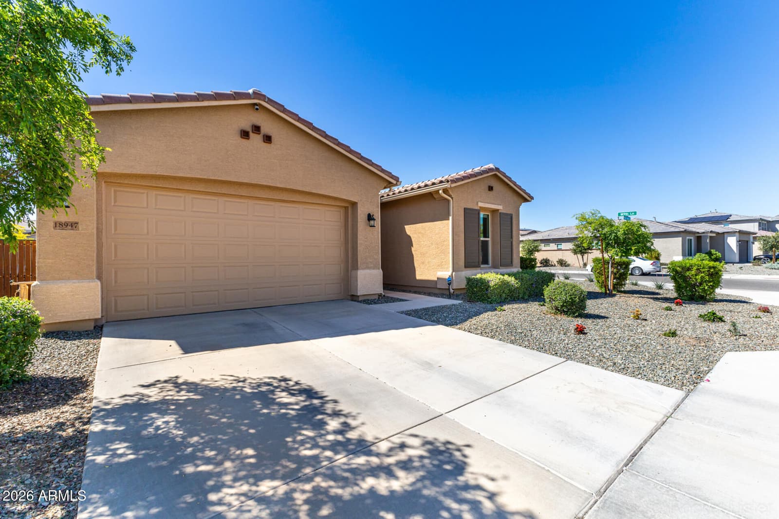 18947 W PALO VERDE Drive, Litchfield Park, AZ 85340 — photo 5 of 52