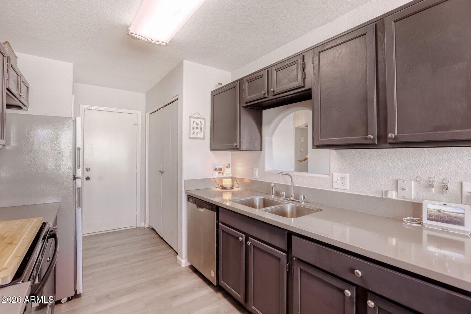 10202 N 87TH Avenue, Peoria, AZ 85345 — photo 13 of 27