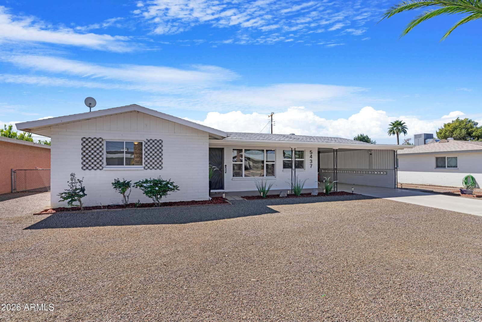 5437 E BUTTE Street, Mesa, AZ 85205 — photo 4 of 51