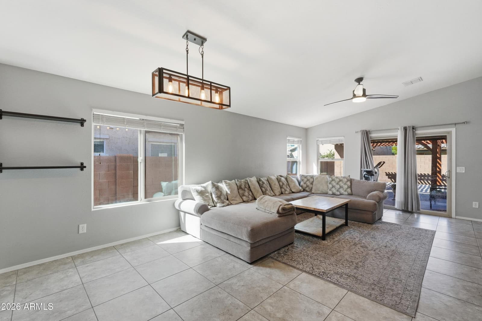 4050 S 185TH Lane, Goodyear, AZ 85338 — photo 5 of 37