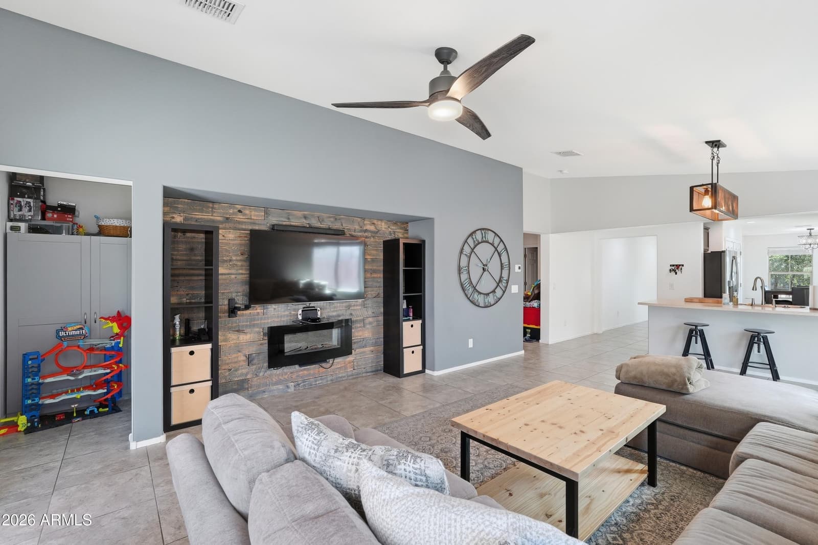 4050 S 185TH Lane, Goodyear, AZ 85338 — photo 8 of 37