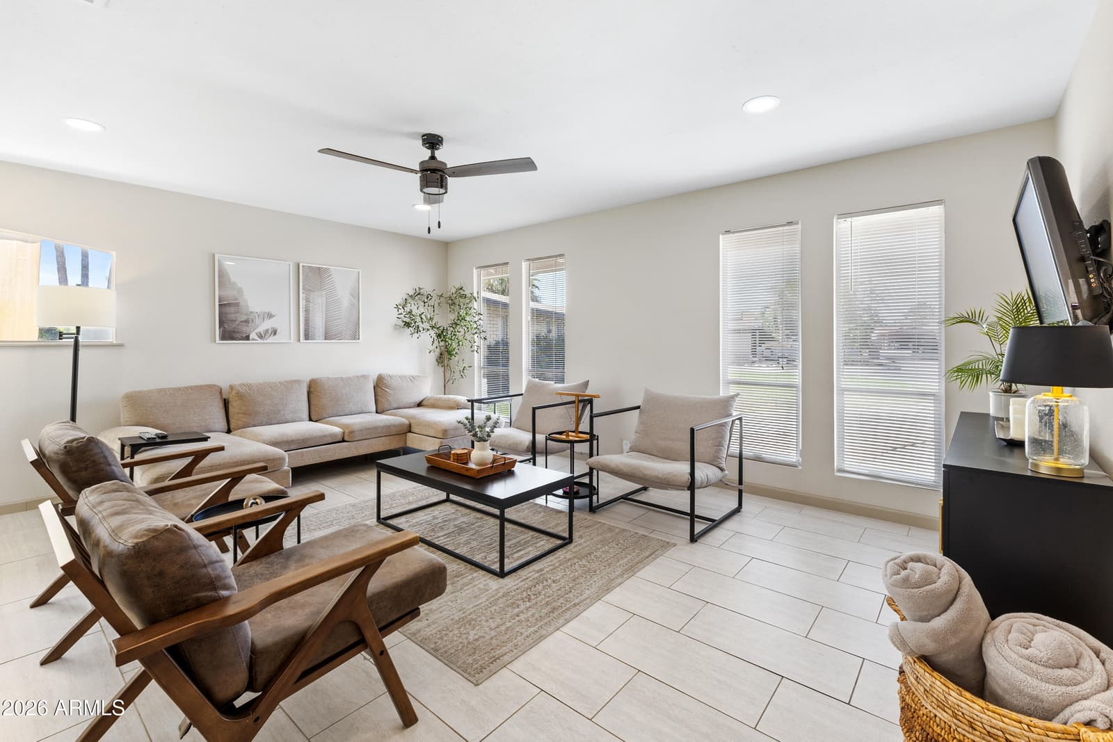 111 S CHOLLA Street, Gilbert, AZ 85233 — photo 15 of 33