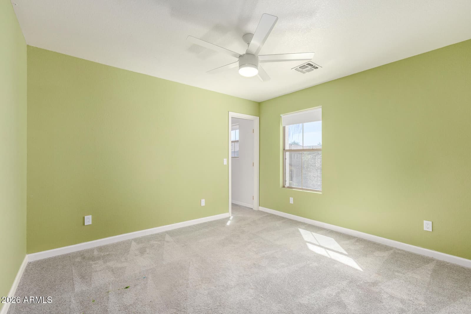 1105 E PARKVIEW Court, Gilbert, AZ 85295 — photo 19 of 35