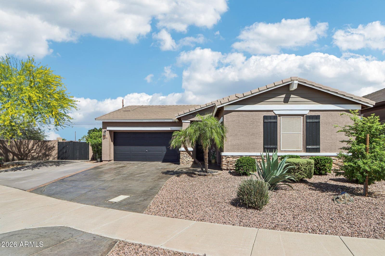 9811 S 2ND Place, Phoenix, AZ 85042 — photo 4 of 51