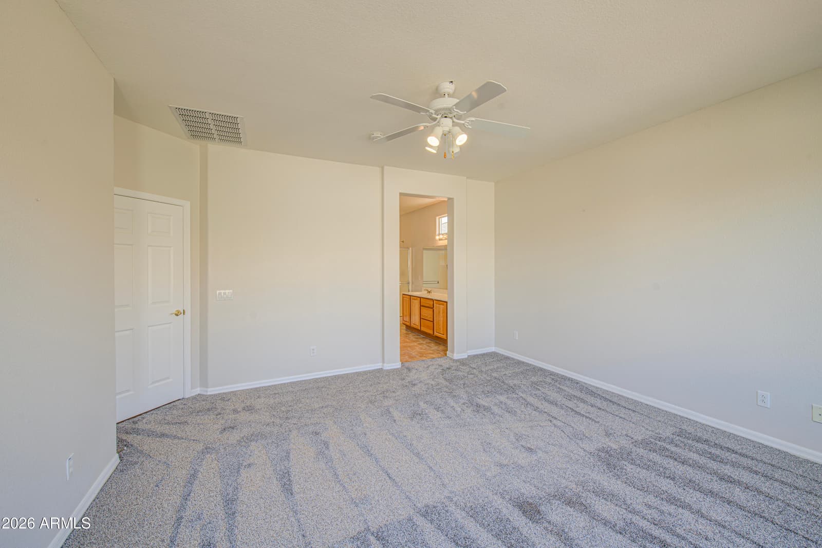 3854 E COUNTY DOWN Drive, Chandler, AZ 85249 — photo 20 of 39
