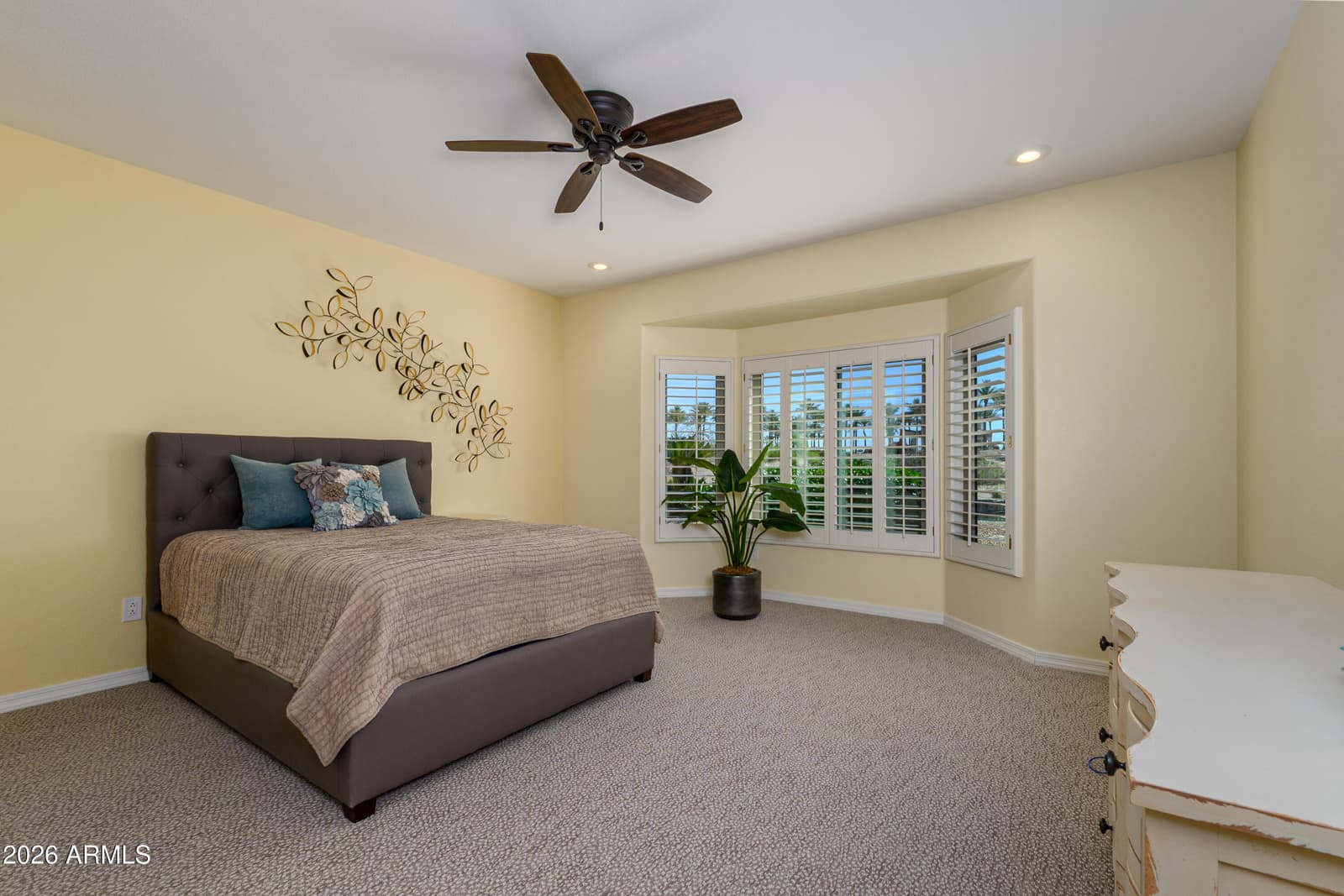 15506 W CLEAR CANYON Drive, Surprise, AZ 85374 — photo 13 of 42