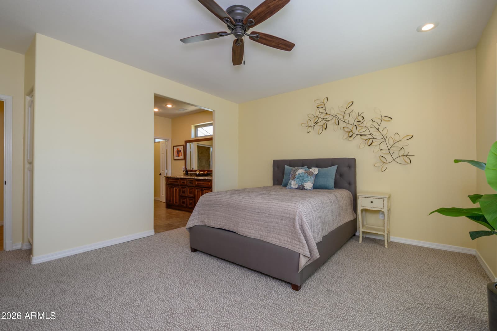 15506 W CLEAR CANYON Drive, Surprise, AZ 85374 — photo 14 of 42