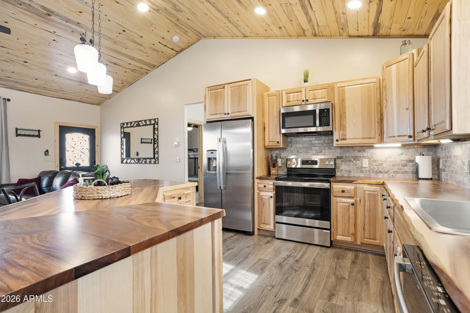 2718 Church Lane, Overgaard, AZ 85933 — photo 14 of 50