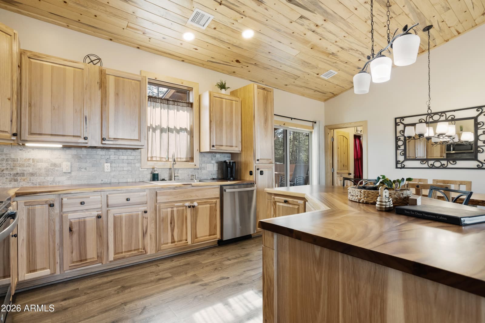 2718 Church Lane, Overgaard, AZ 85933 — photo 13 of 50
