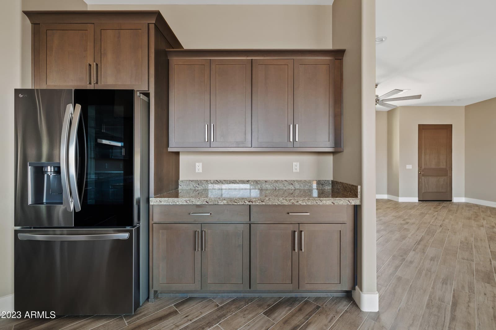 2534 W FERNWOOD Drive, Phoenix, AZ 85086 — photo 12 of 40