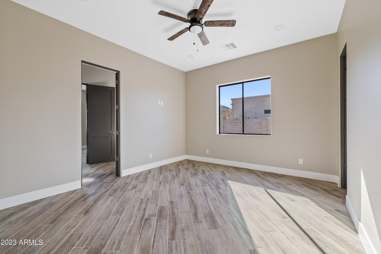2534 W FERNWOOD Drive, Phoenix, AZ 85086 — photo 21 of 40