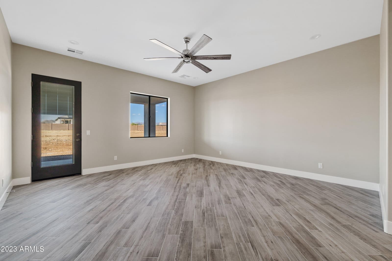 2534 W FERNWOOD Drive, Phoenix, AZ 85086 — photo 36 of 40
