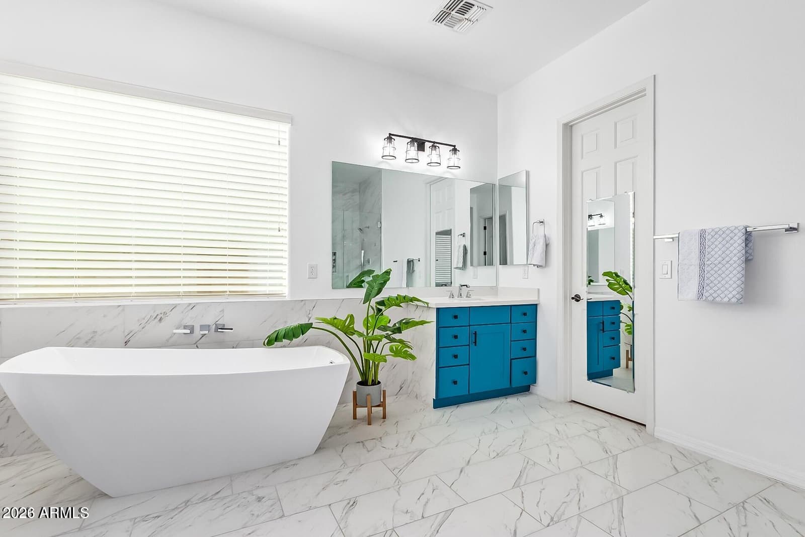 1528 W RED BIRD Road, Phoenix, AZ 85085 — photo 15 of 27