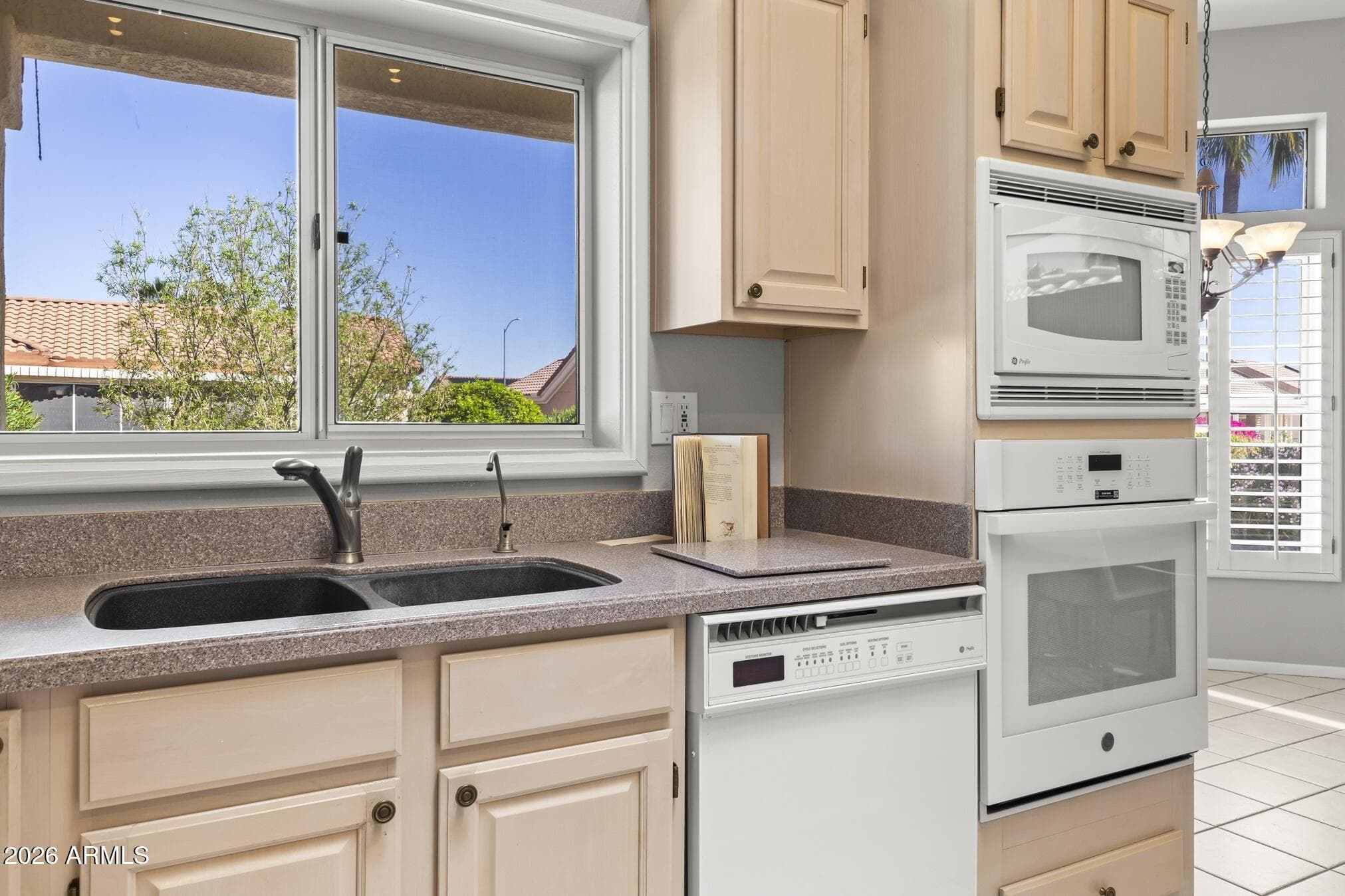 15704 W SENTINEL Drive, Sun City West, AZ 85375 — photo 10 of 22