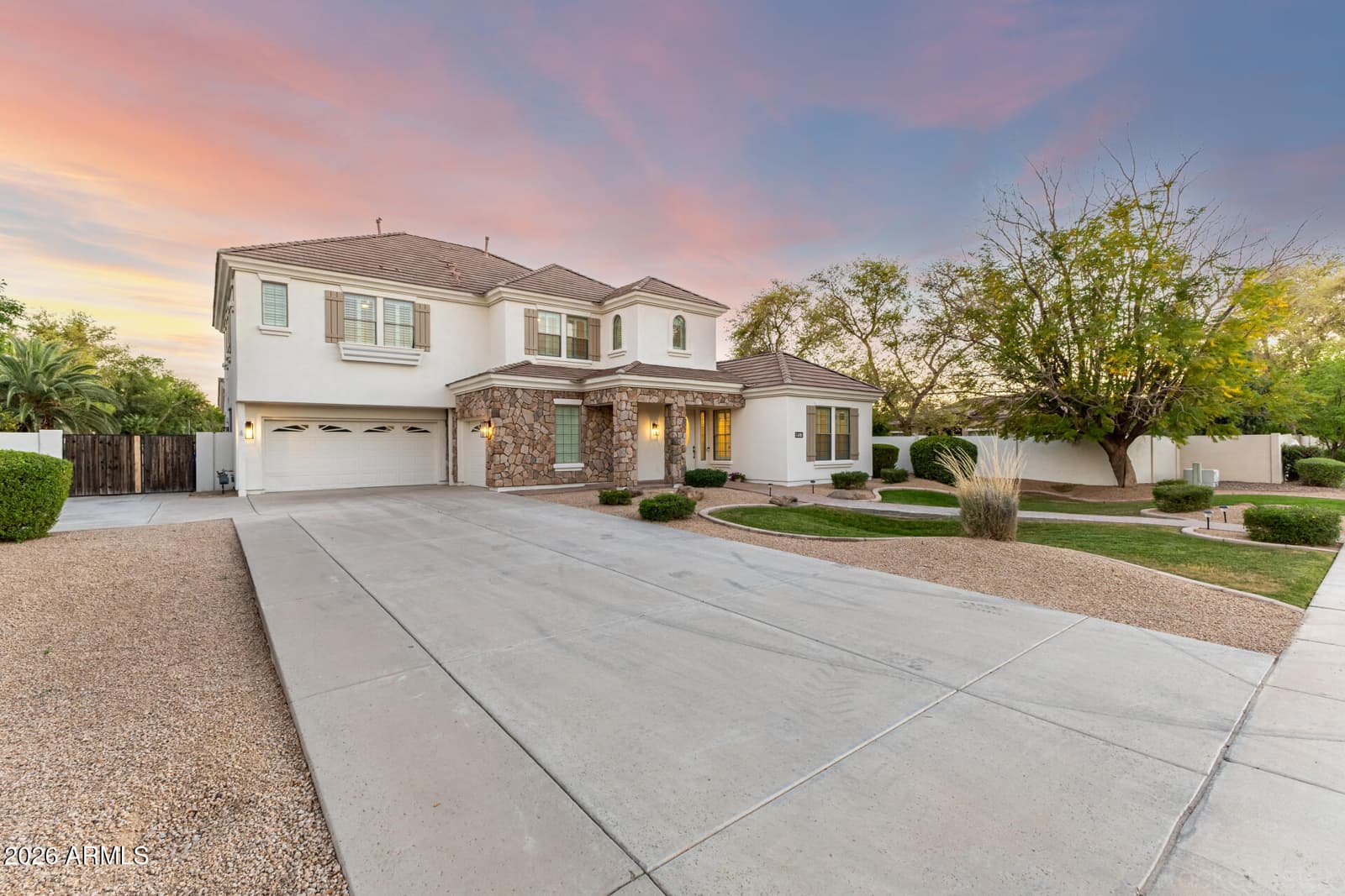 851 E DESERT INN Drive, Chandler, AZ 85249 — photo 3 of 76