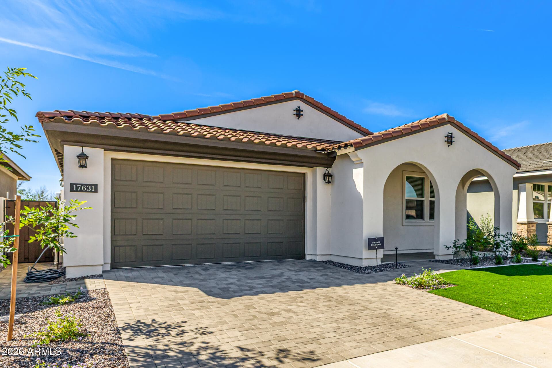 17631 W CRAWFORDSVILLE Drive, Surprise, AZ 85388 — photo 9 of 80