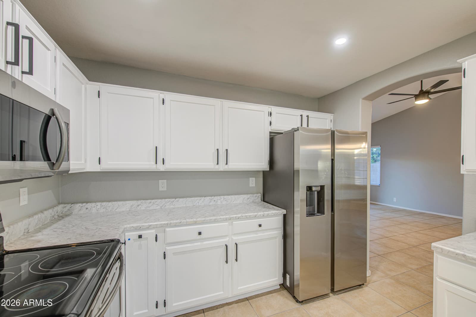 6631 N 85TH Avenue, Glendale, AZ 85305 — photo 10 of 42