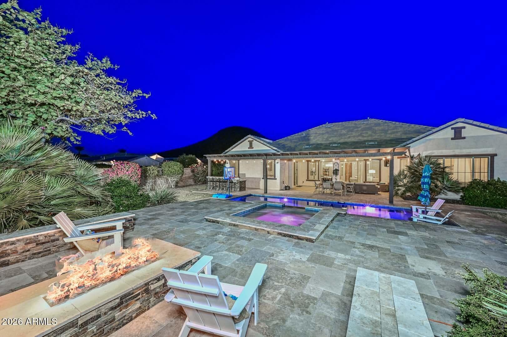 12743 W Calle De Pompas, Peoria, AZ 85383 — photo 14 of 45
