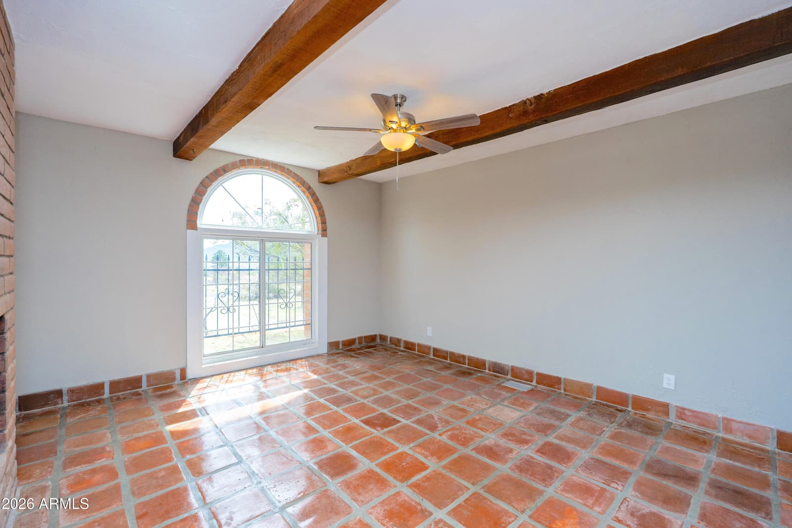 4 COCHISE Lane, Bisbee, AZ 85603 — photo 10 of 72