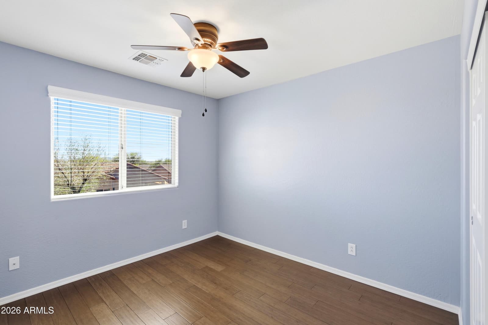1717 W BUCKHORN Trail, Phoenix, AZ 85085 — photo 13 of 38