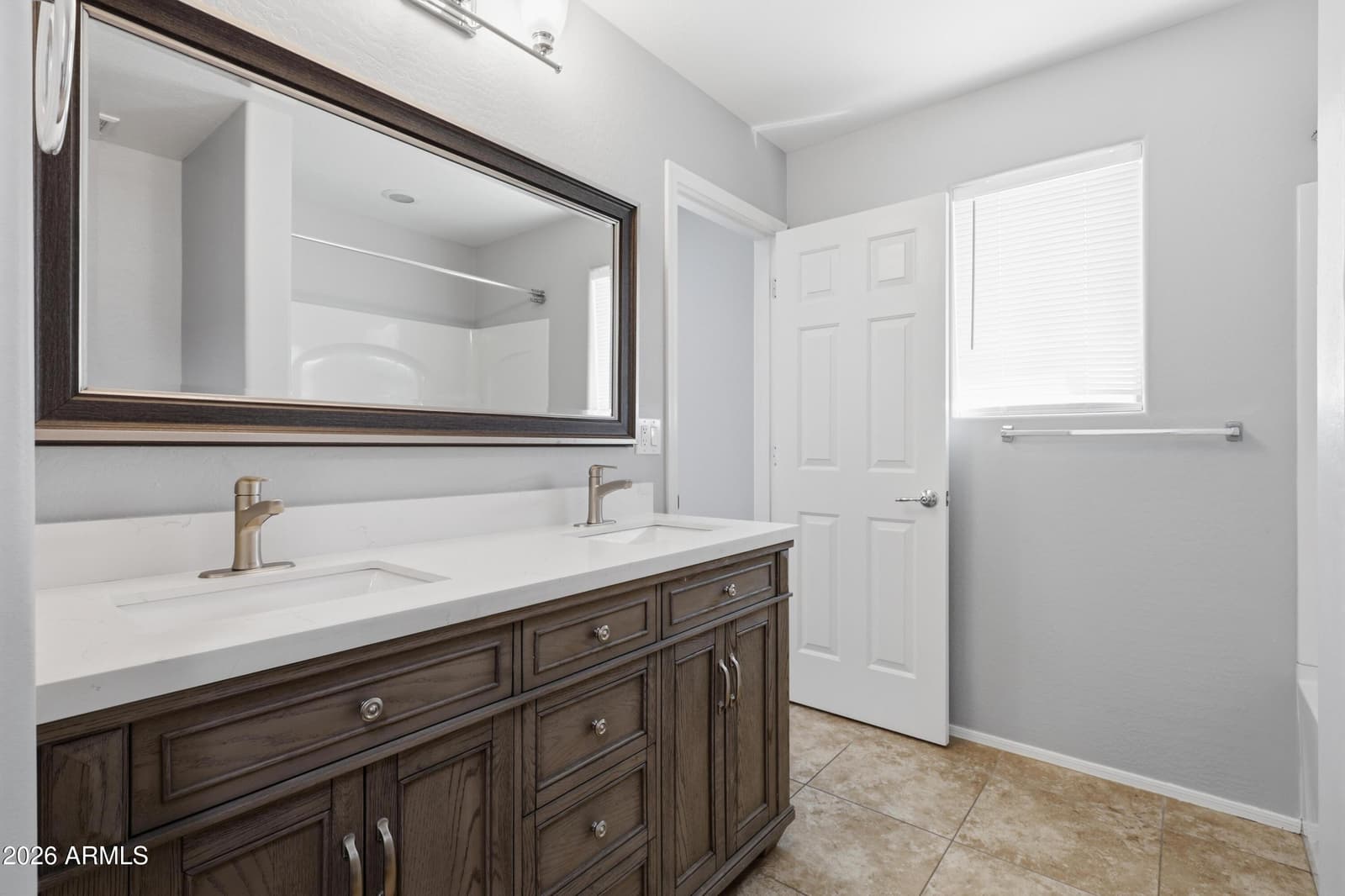 1717 W BUCKHORN Trail, Phoenix, AZ 85085 — photo 11 of 38