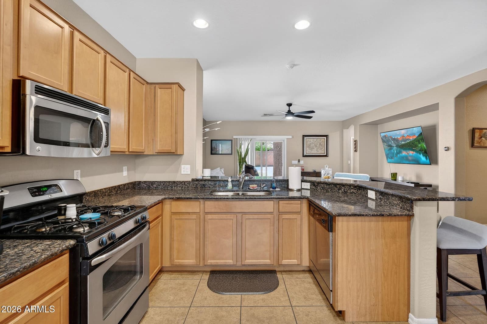 40825 N HEMLOCK Street, San Tan Valley, AZ 85140 — photo 11 of 73