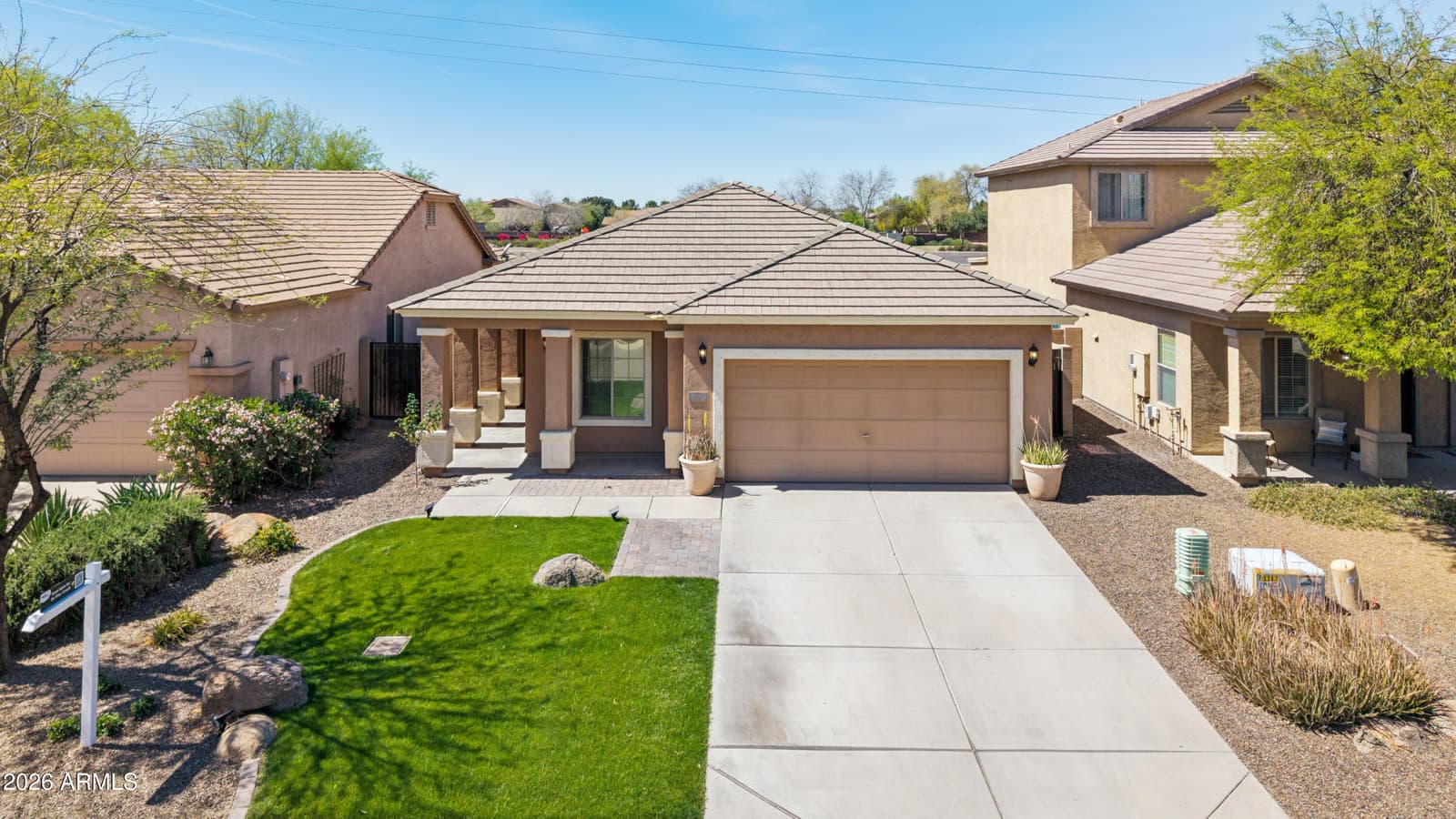 41330 N SALIX Drive, San Tan Valley, AZ 85140 — photo 3 of 50