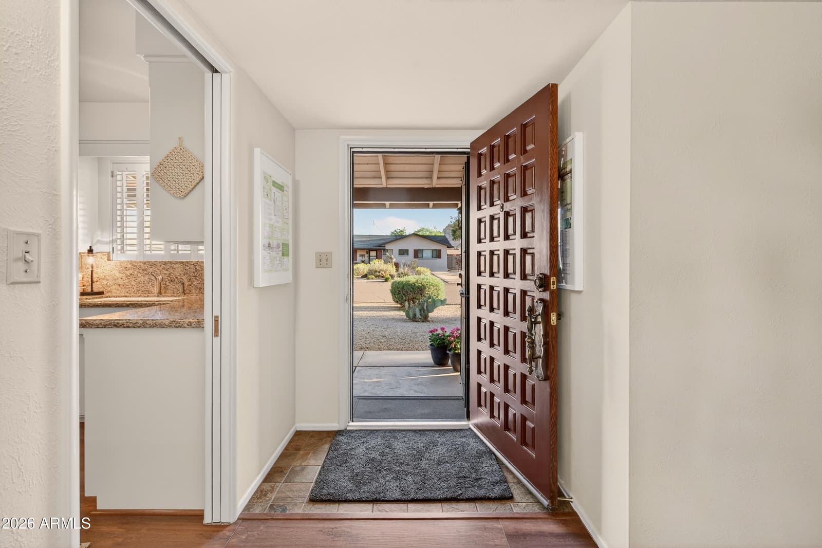 5910 E EDGEMONT Avenue, Scottsdale, AZ 85257 — photo 16 of 70