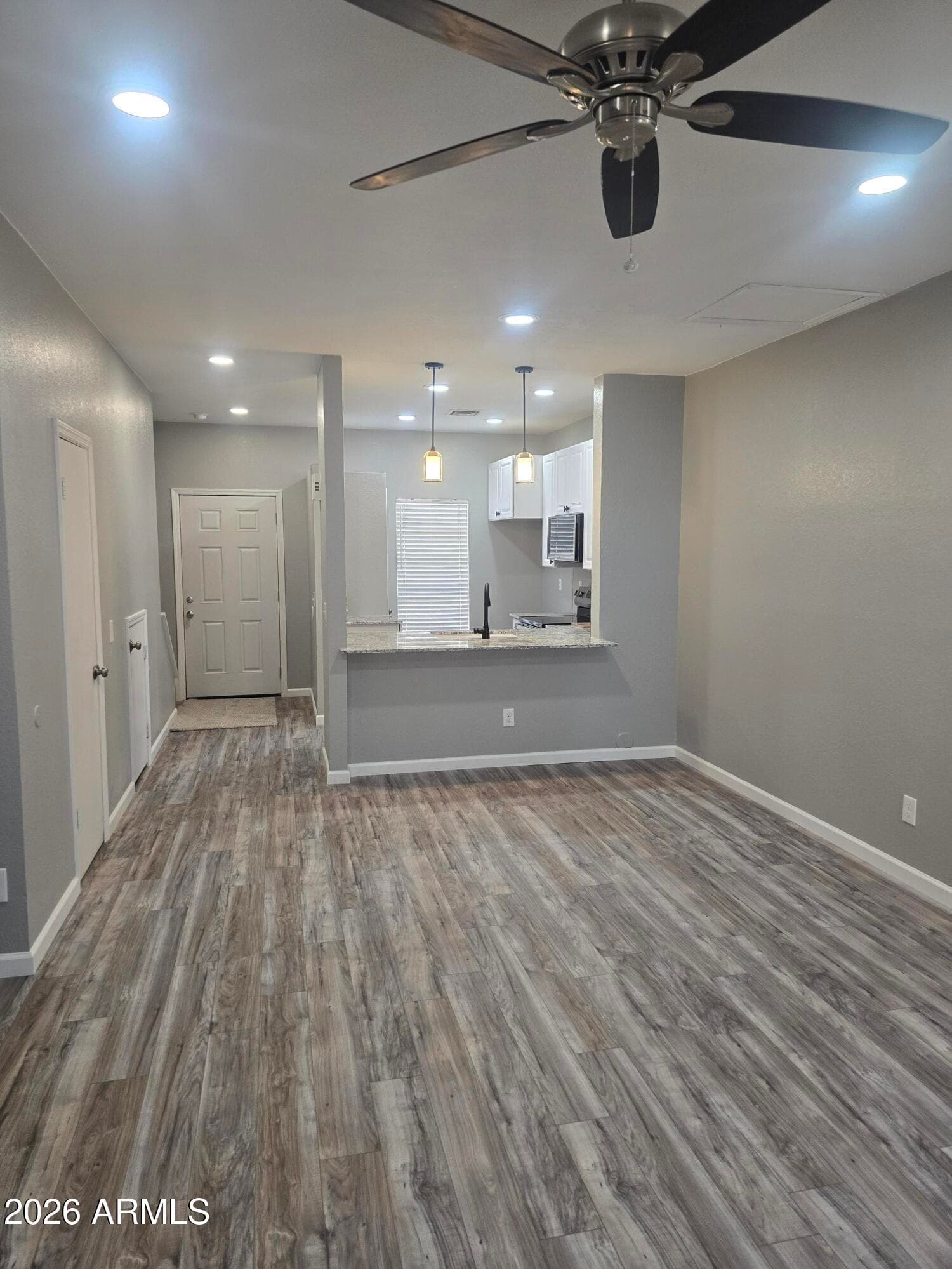 18838 N 34TH Drive 6, Phoenix, AZ 85027 — photo 4 of 16