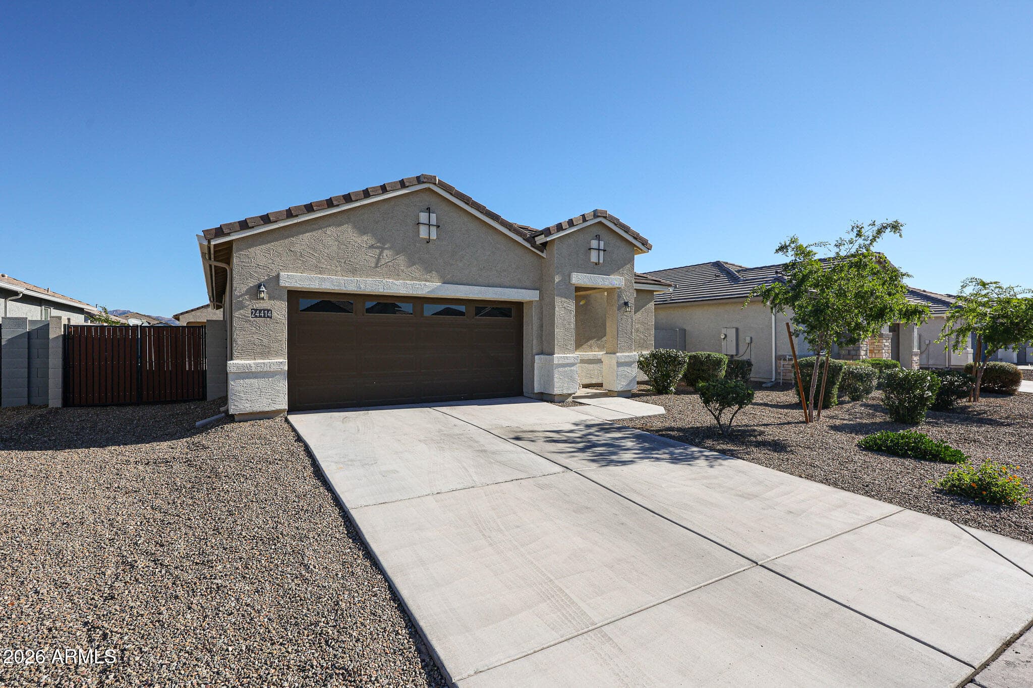 24414 W WOOD Street, Buckeye, AZ 85326 — photo 2 of 34