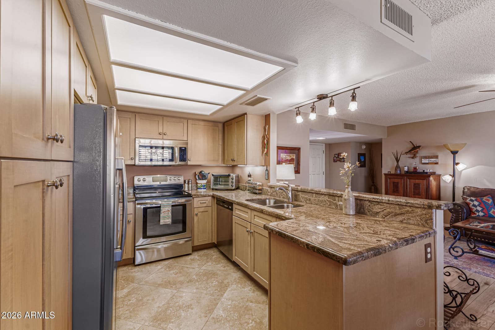 19122 N 98th Lane, Peoria, AZ 85382 — photo 2 of 48