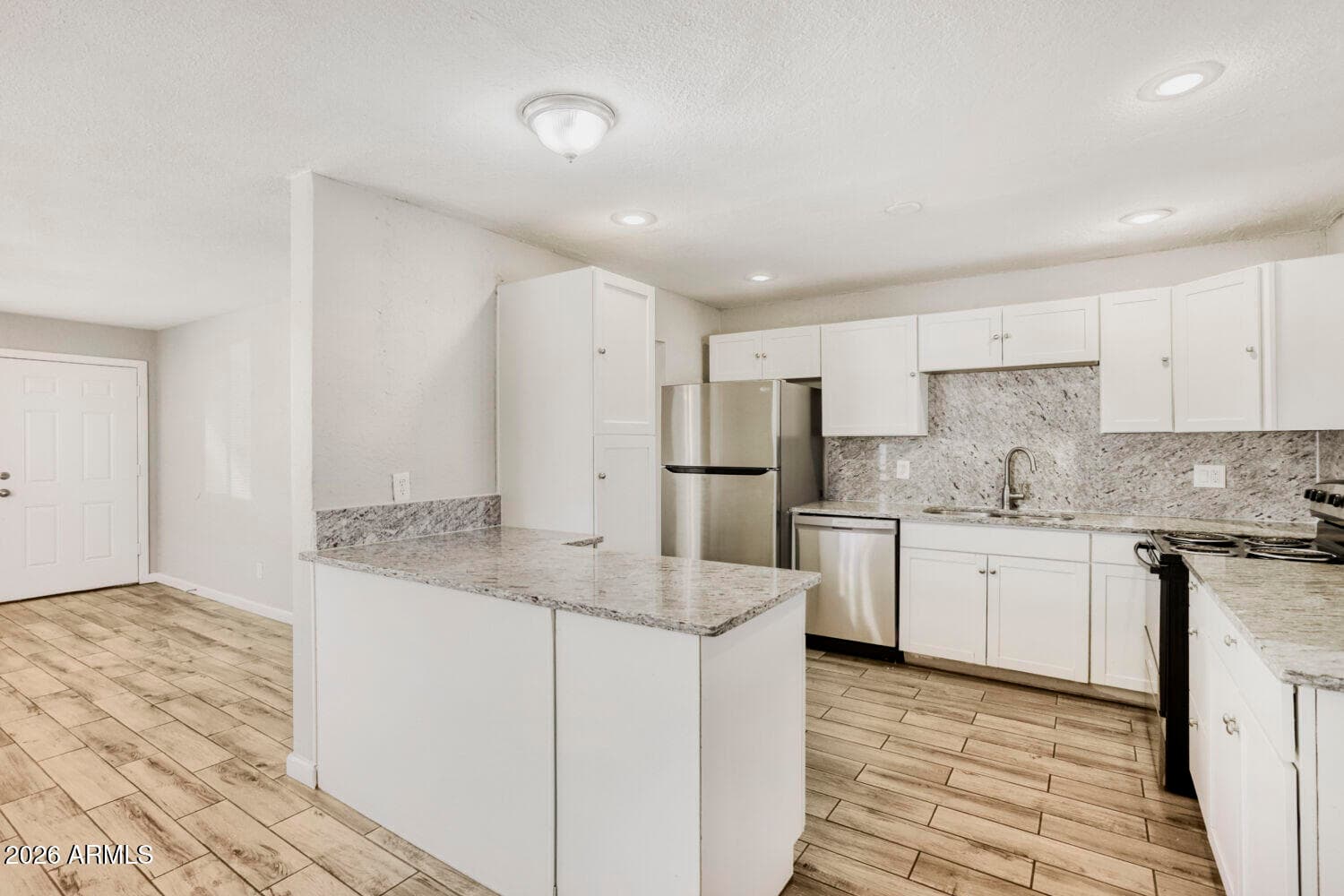 5629 N 31ST Avenue, Phoenix, AZ 85017 — photo 13 of 29