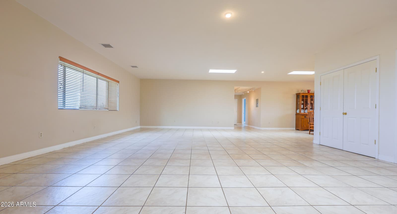 6536 S JAXEL Road, Hereford, AZ 85615 — photo 8 of 32