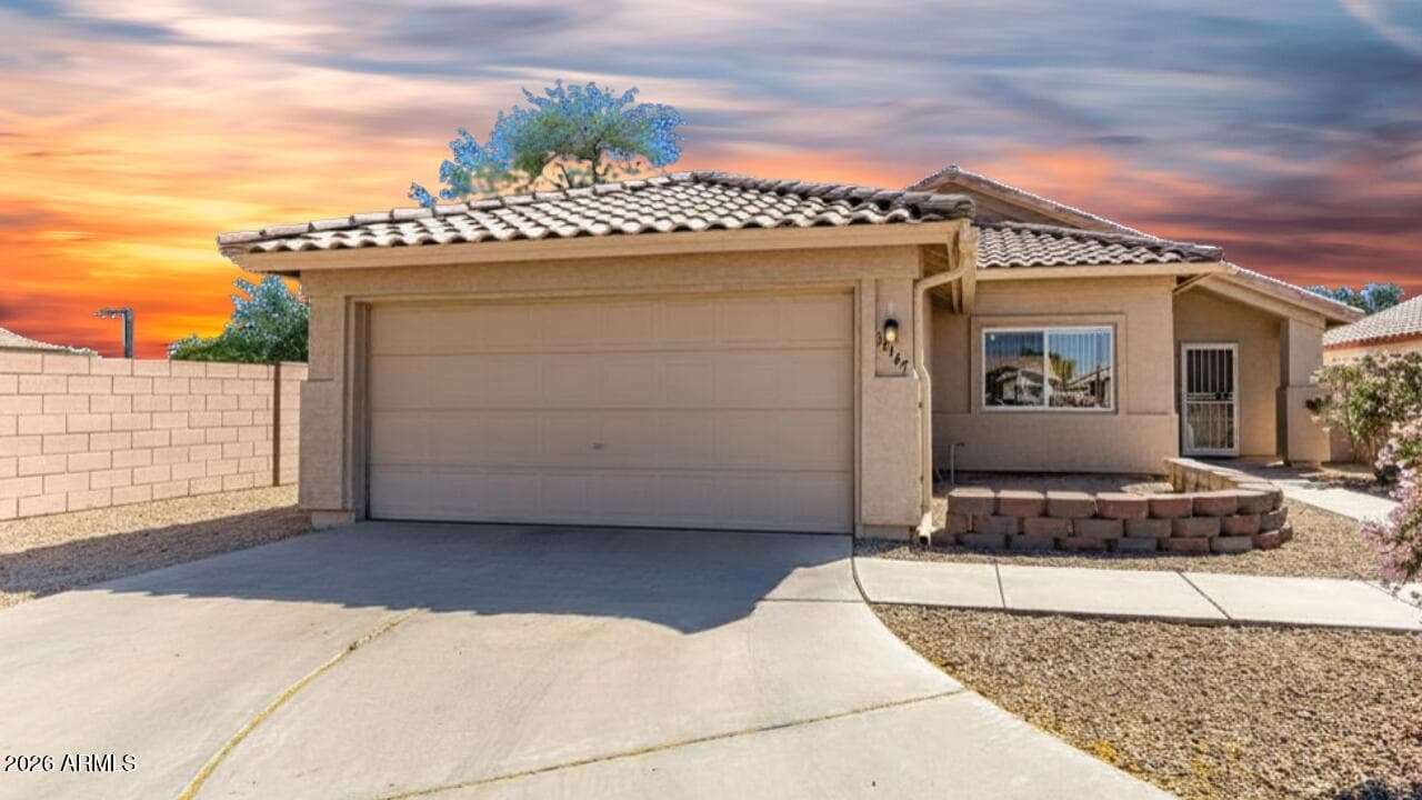 16167 W Hadley Street, Goodyear, AZ 85338