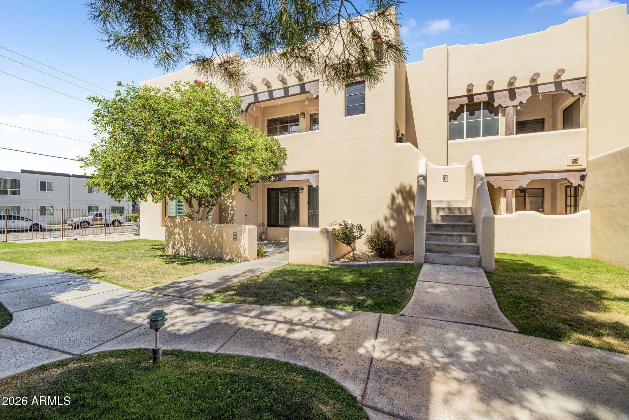 5402 E WINDSOR Avenue 2, Phoenix, AZ 85008 — photo 1 of 39