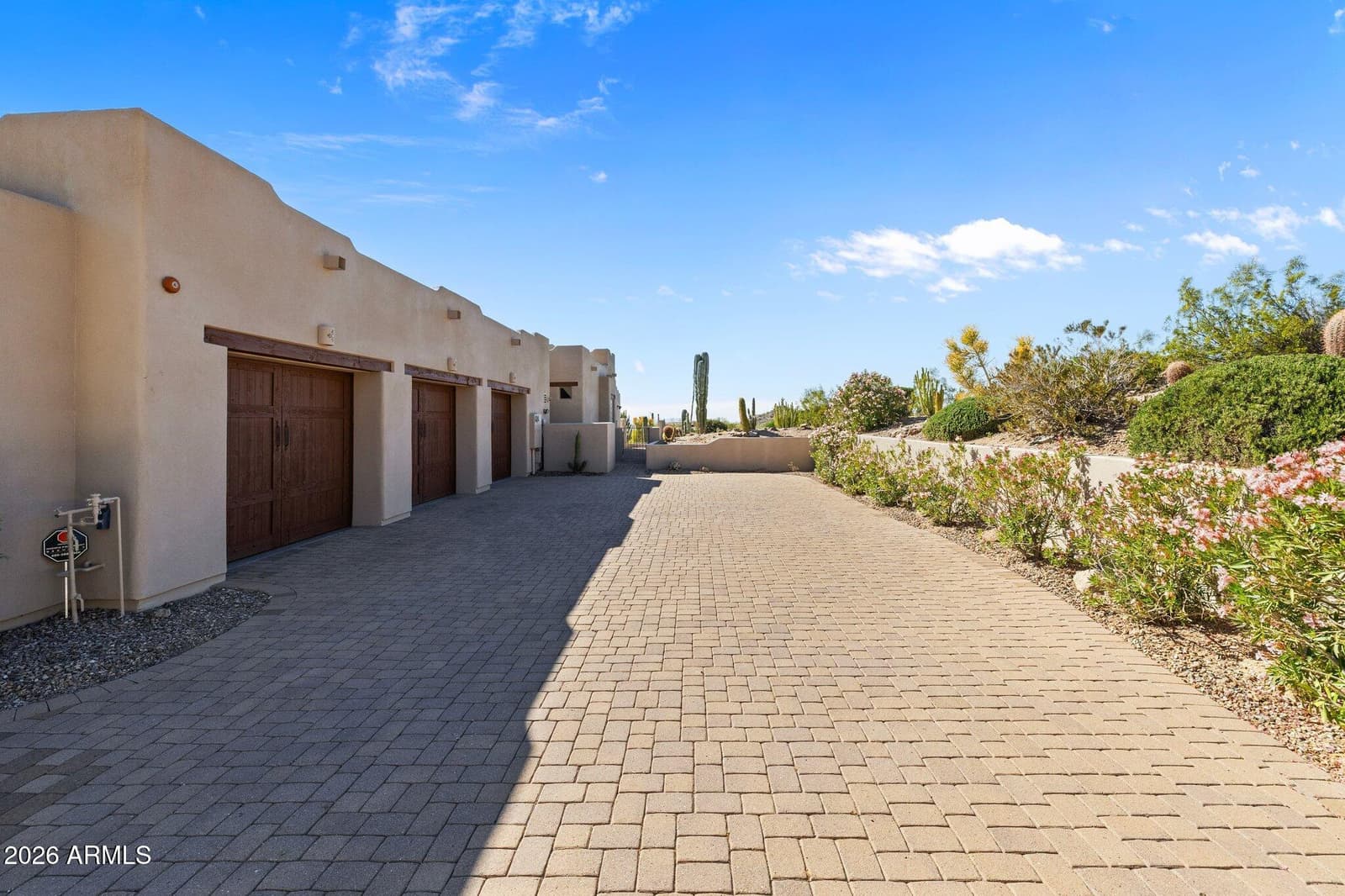 4252 N DIAMOND Point, Mesa, AZ 85207 — photo 15 of 129