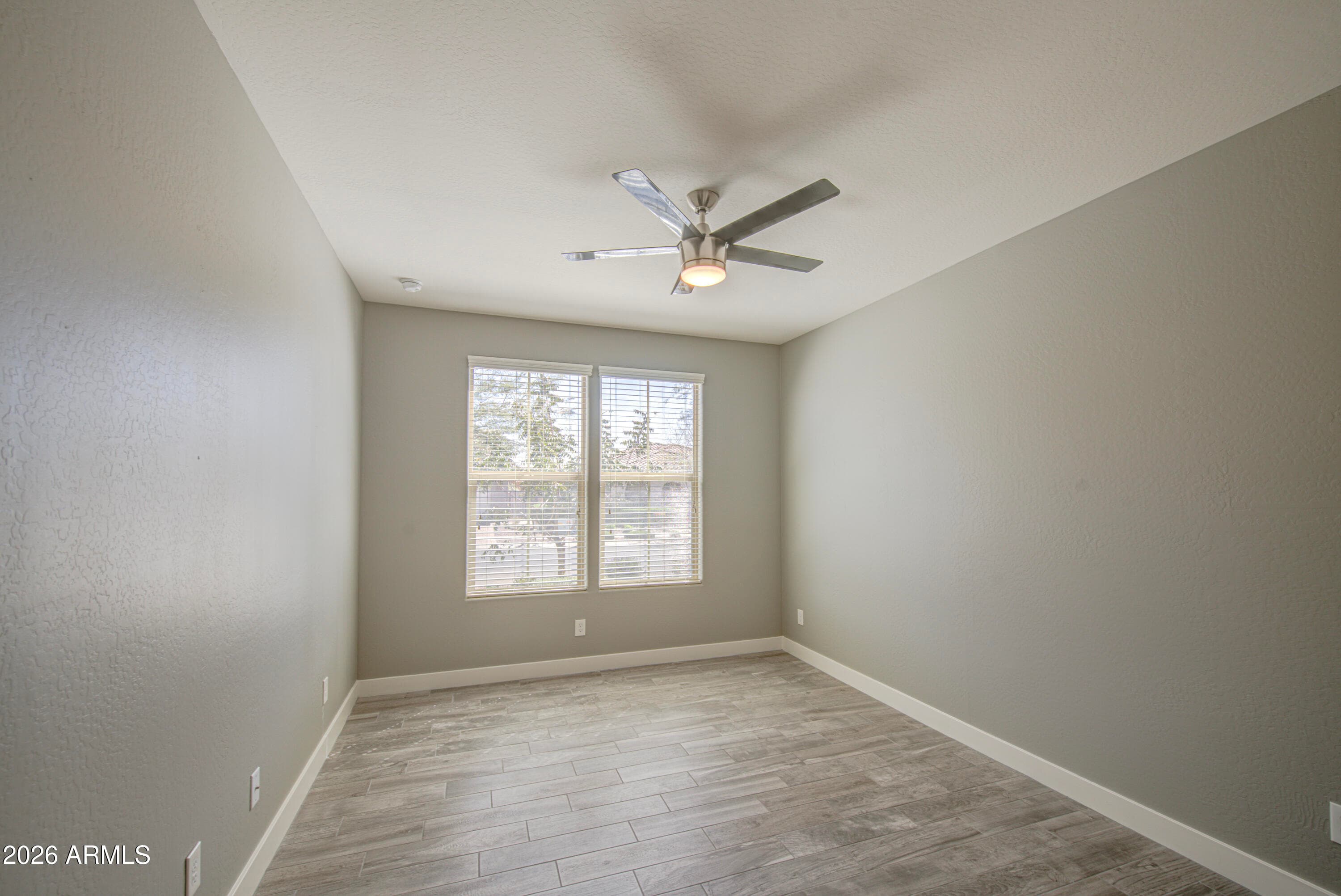10550 E SHEFFIELD Drive, Mesa, AZ 85212 — photo 41 of 103