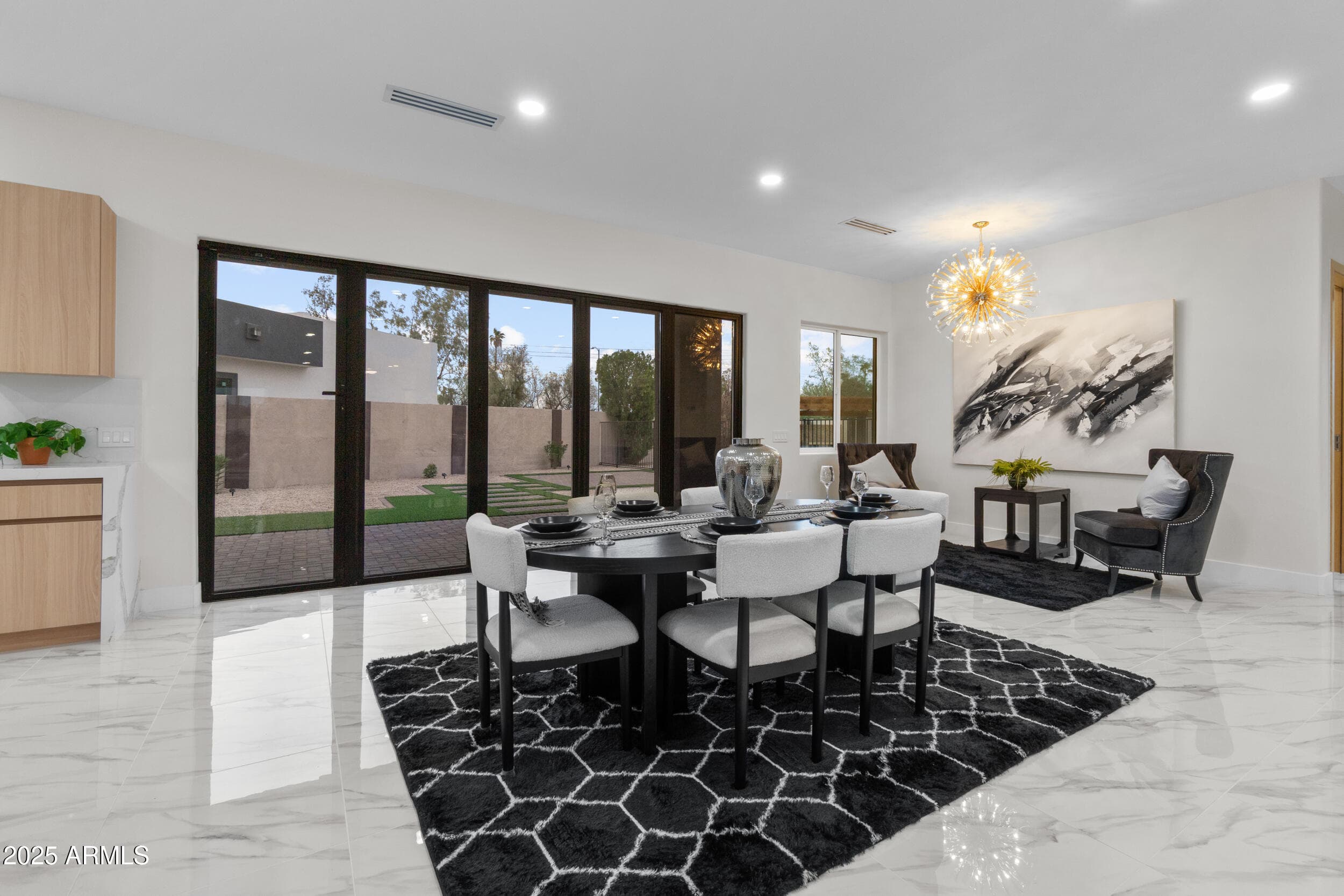 5923 E NORTH Lane, Paradise Valley, AZ 85253 — photo 18 of 79