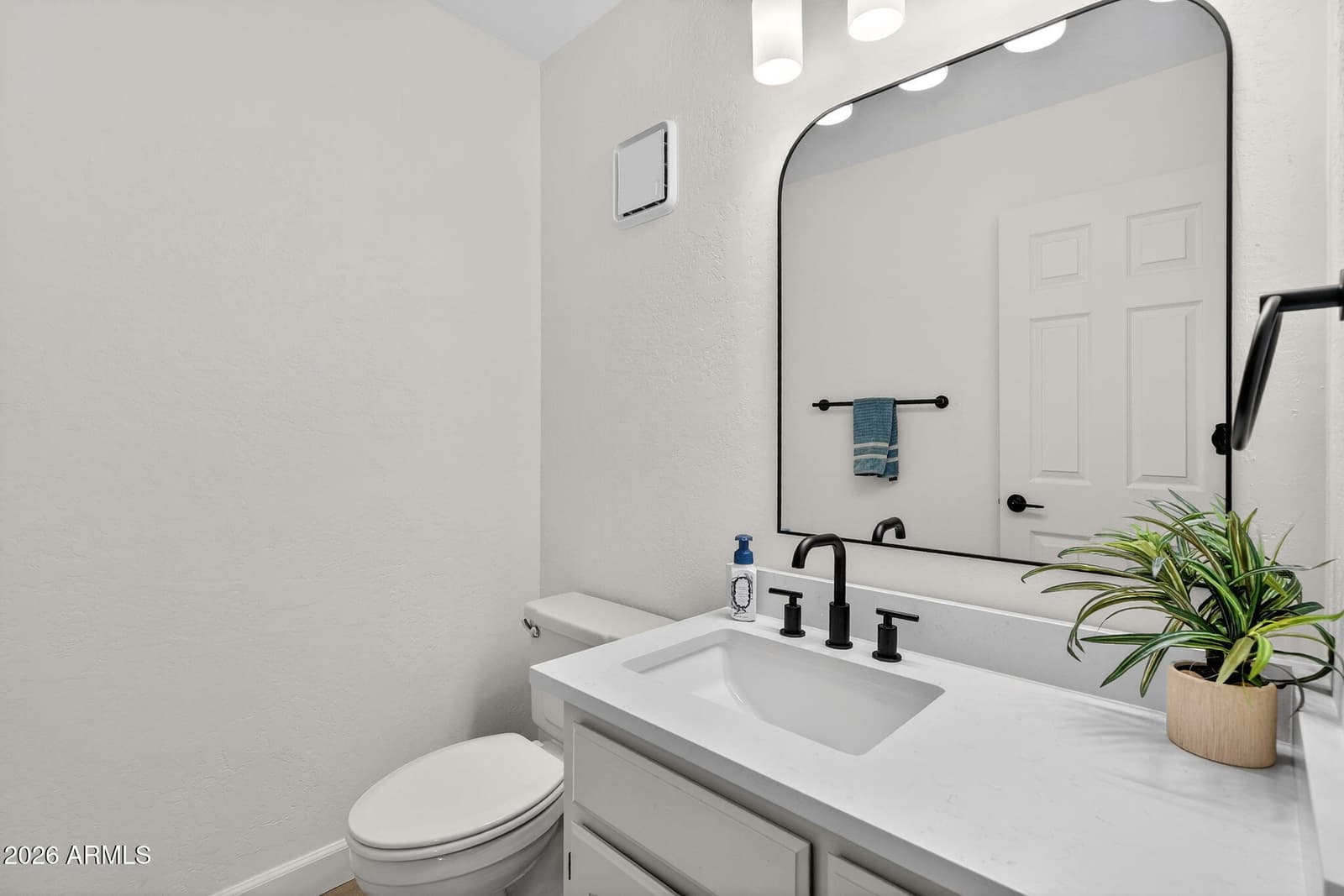 7220 E MARY SHARON Drive 111, Scottsdale, AZ 85266 — photo 37 of 43