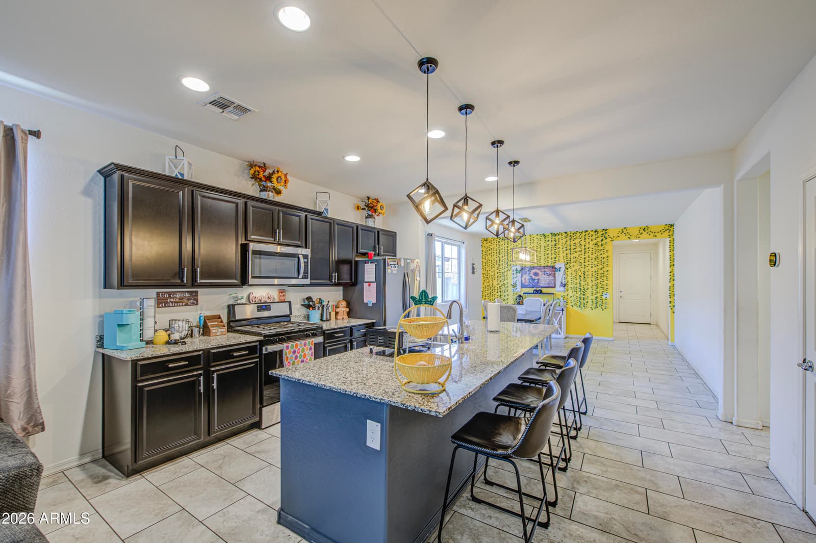 10856 W LUKE Avenue, Phoenix, AZ 85037 — photo 12 of 41