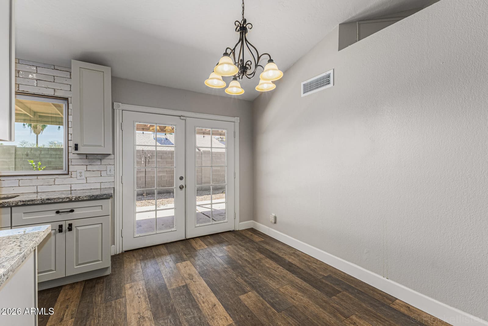 3033 W POTTER Drive, Phoenix, AZ 85027 — photo 8 of 23