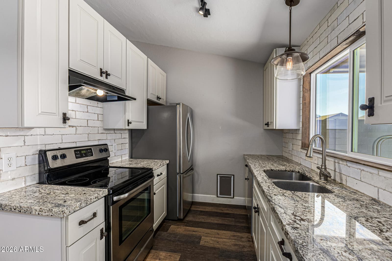 3033 W POTTER Drive, Phoenix, AZ 85027 — photo 11 of 23