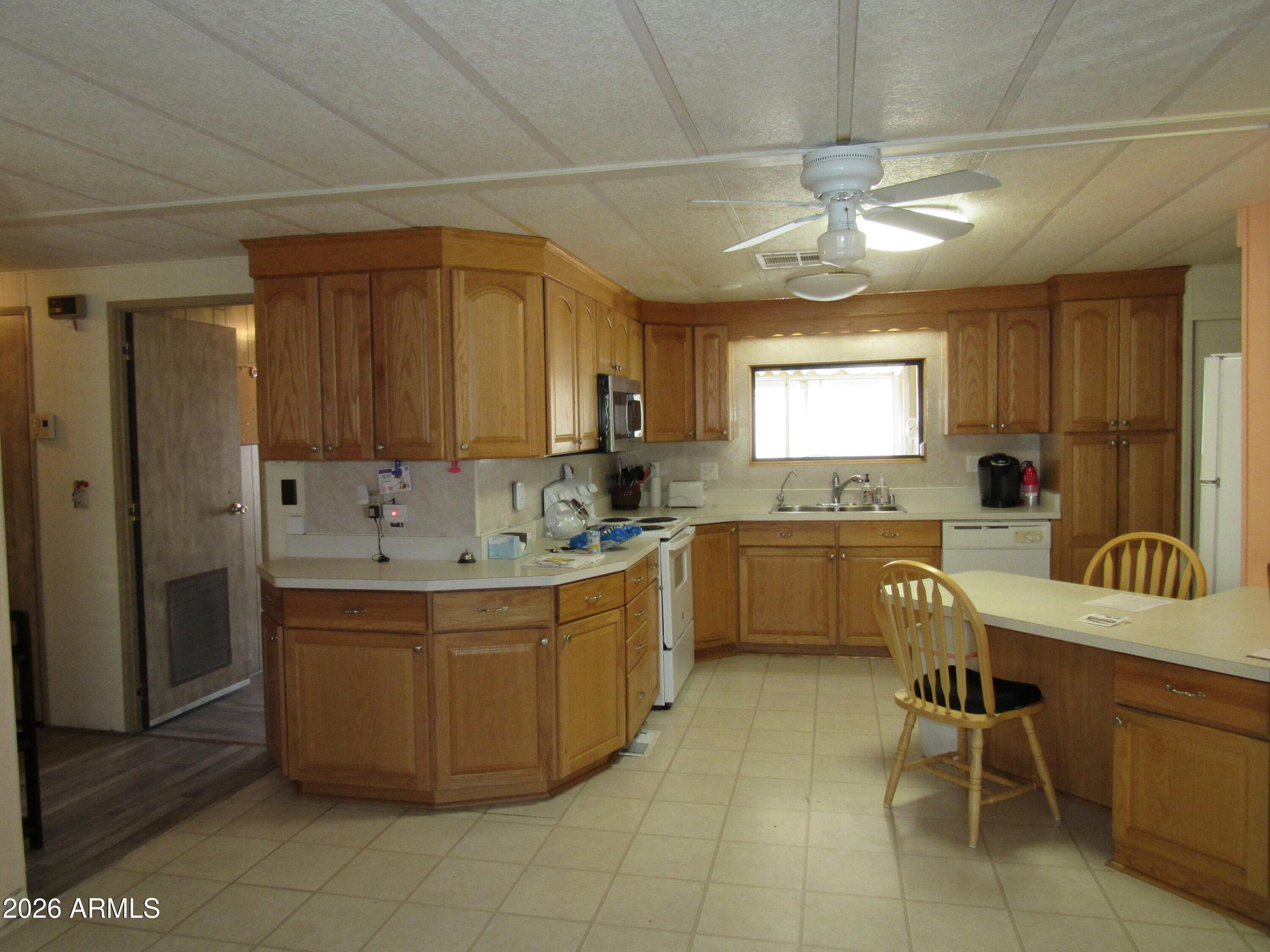 3411 S CAMINO SECO 324, Tucson, AZ 85730 — photo 6 of 22