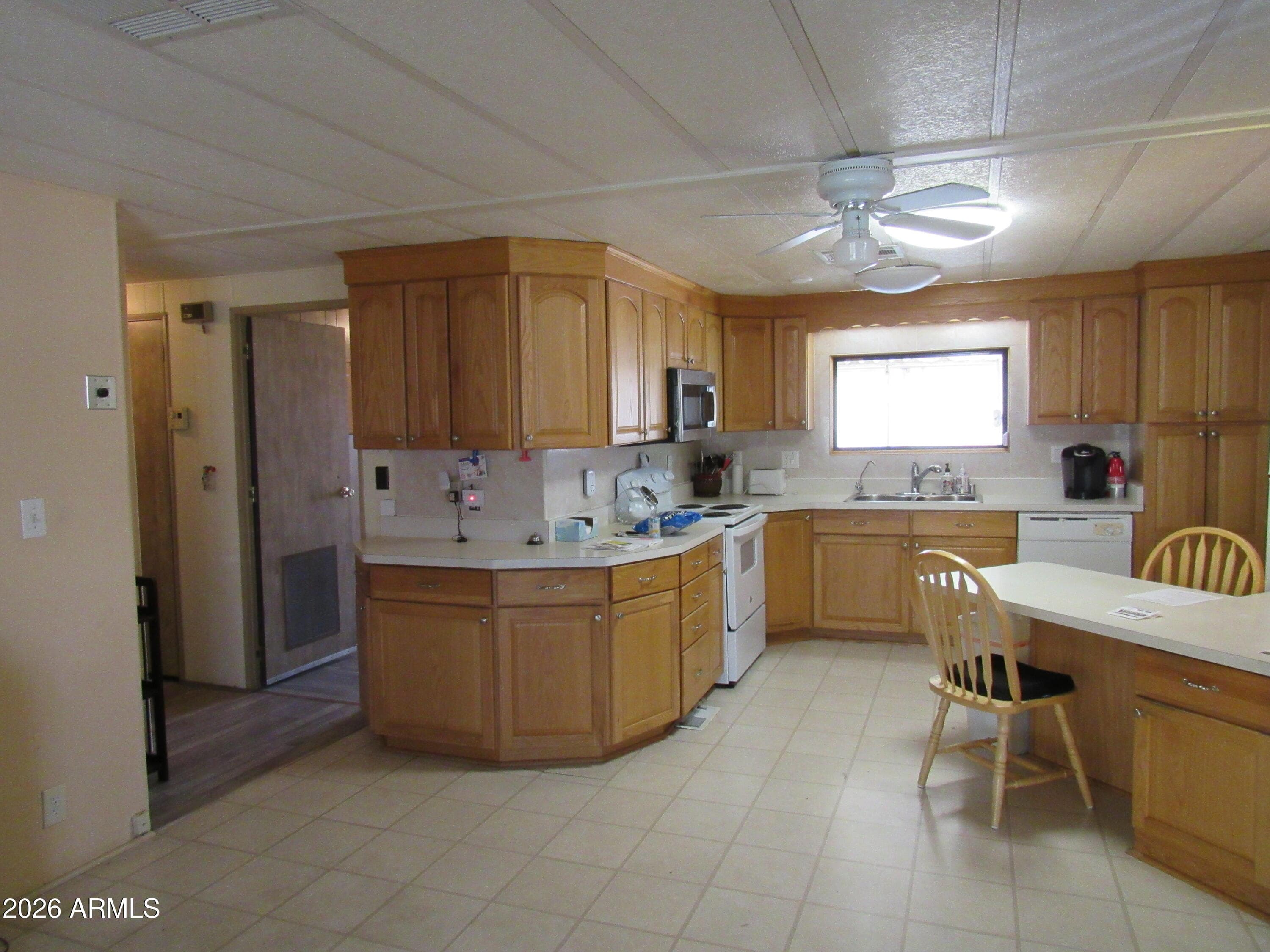 3411 S CAMINO SECO 324, Tucson, AZ 85730 — photo 7 of 22