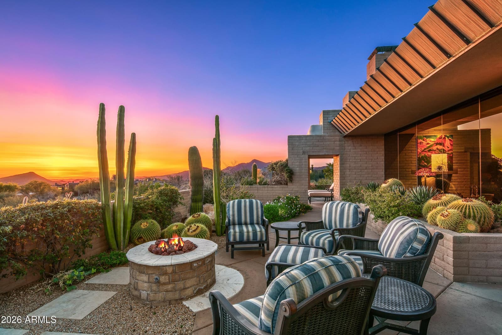 11131 E GRAYTHORN Drive, Scottsdale, AZ 85262 — photo 2 of 46