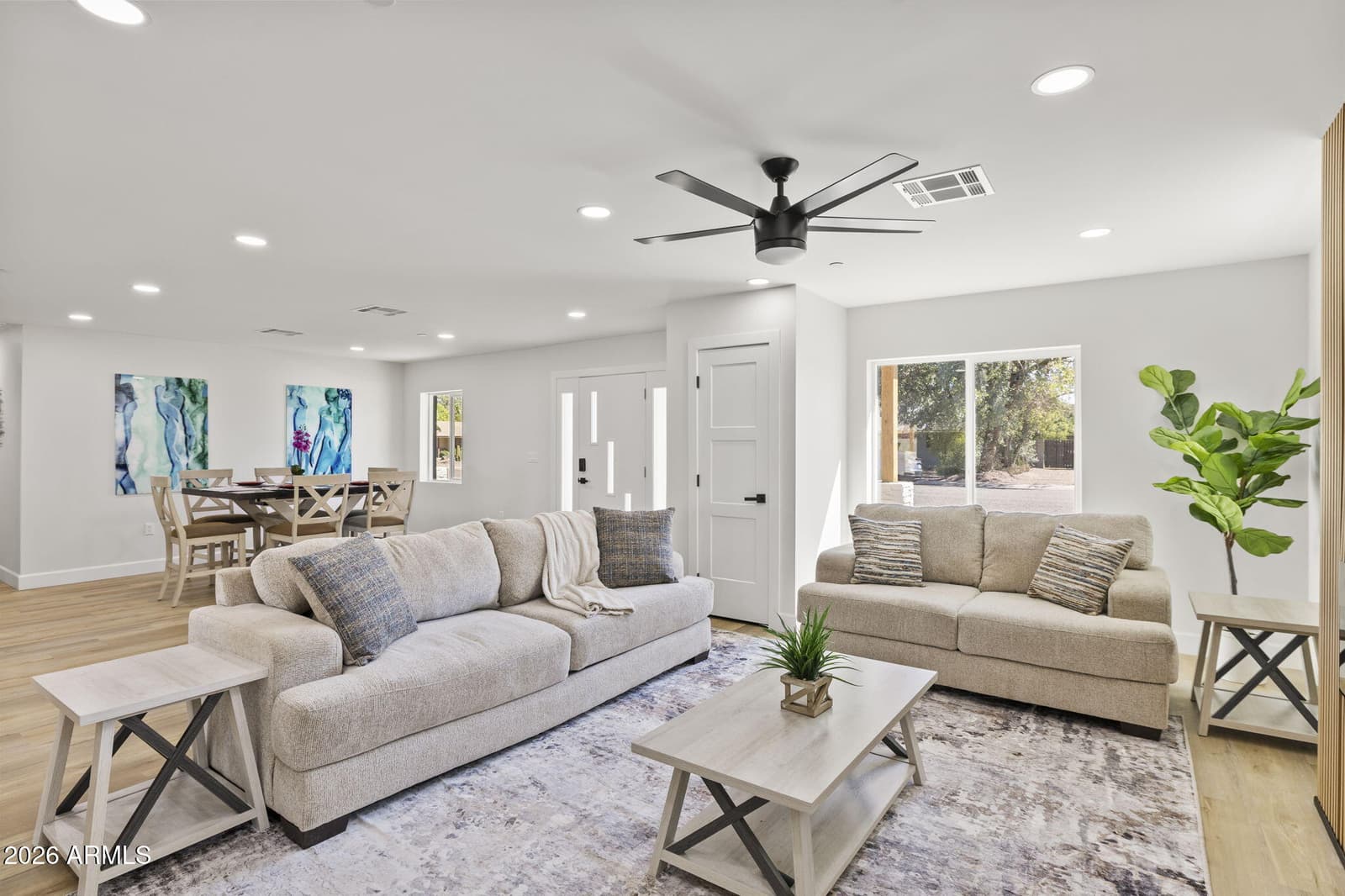 8632 E HIGHLAND Avenue, Scottsdale, AZ 85251 — photo 17 of 47