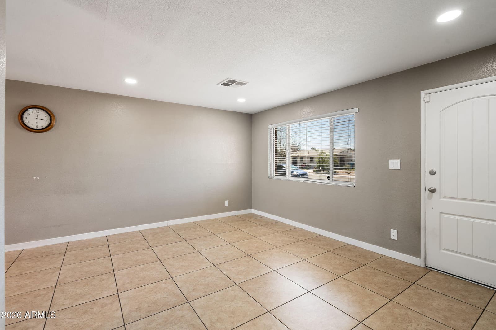 3244 E HILLERY Drive, Phoenix, AZ 85032 — photo 3 of 26
