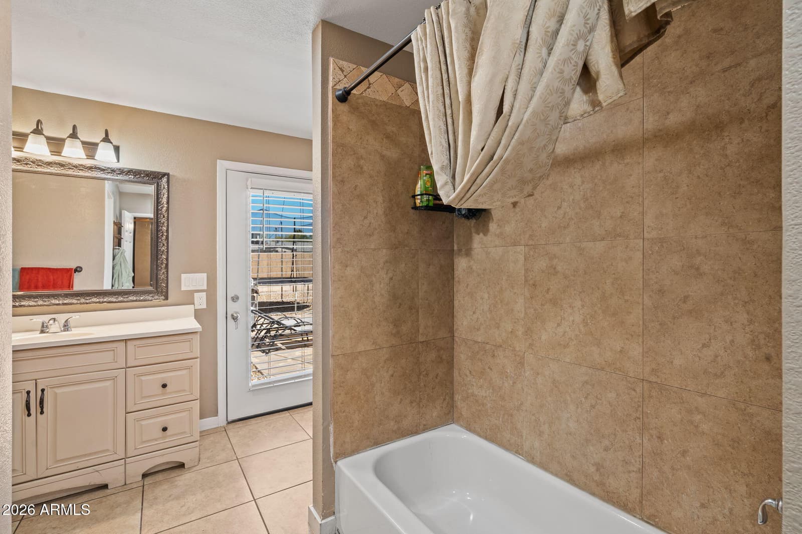 3244 E HILLERY Drive, Phoenix, AZ 85032 — photo 11 of 26