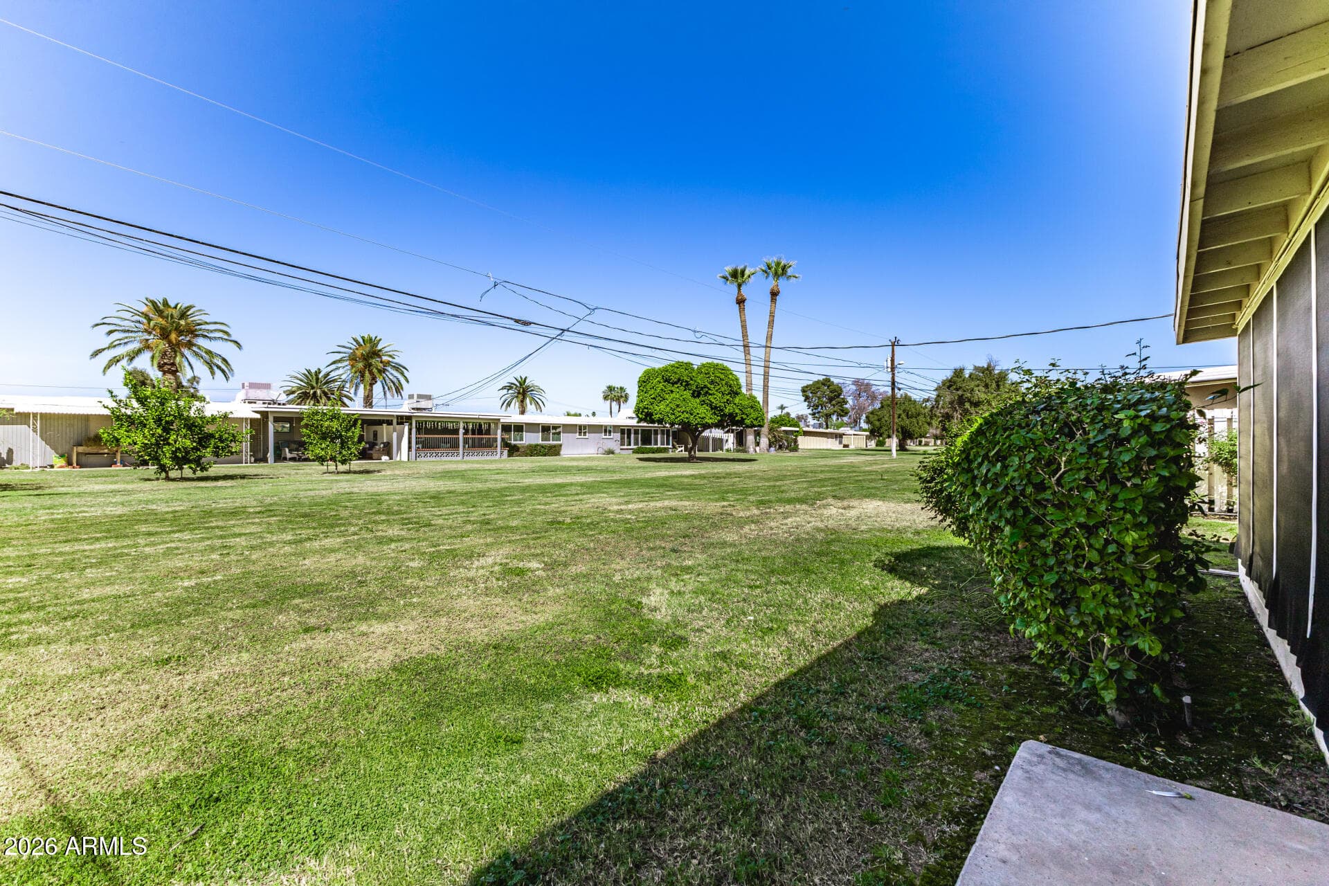 10752 W PEORIA Avenue, Sun City, AZ 85351 — photo 14 of 24